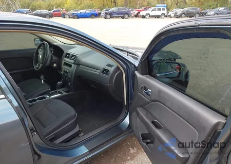 2012 Ford Fusion Se z USA, uszkodzony, nr VIN 3FAHP0HA4CR432399